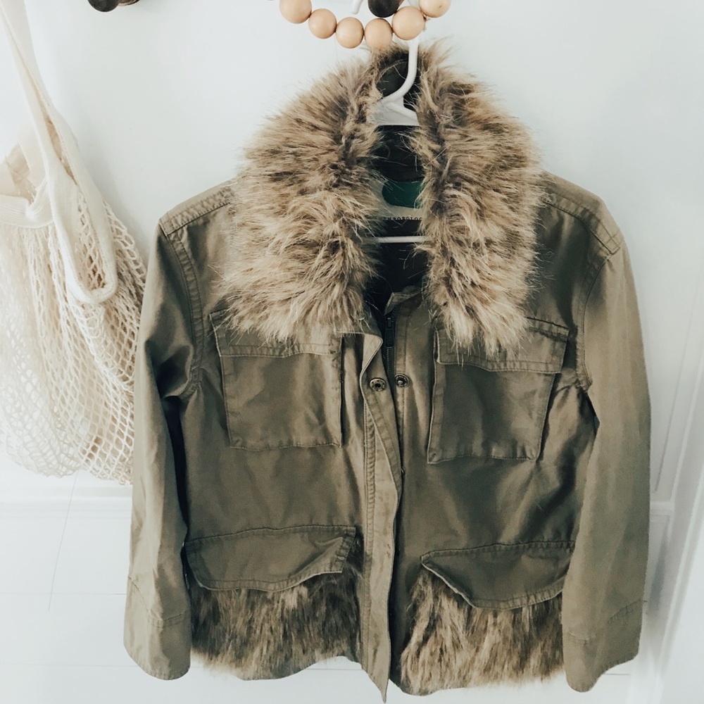 Anthropologie green Jacket w/ removable fur collar